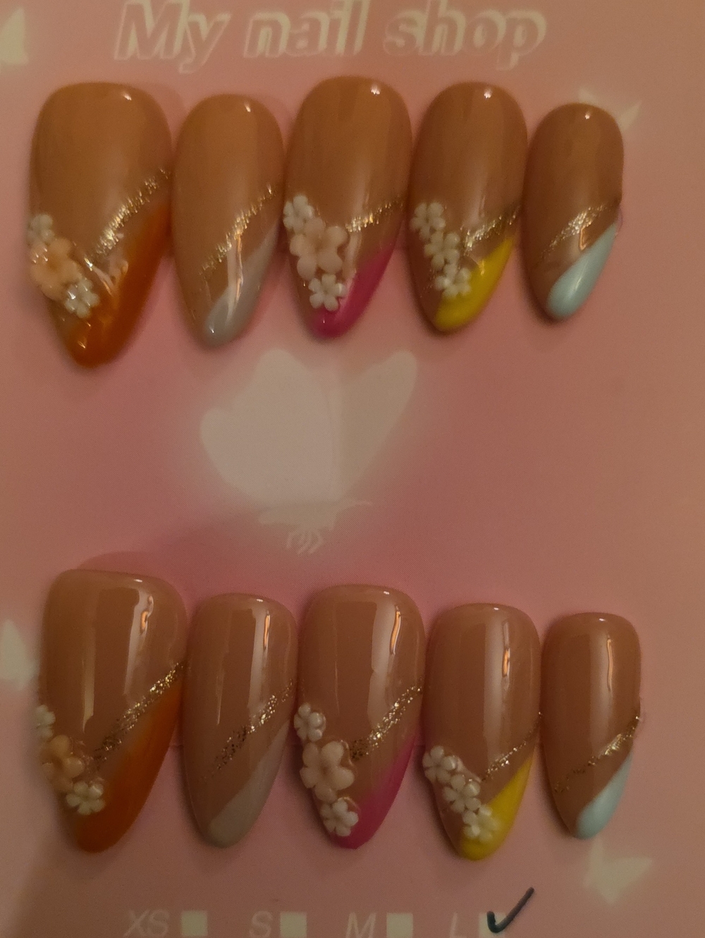Neutral Floral Accent False Nail Set with Multi-Color Tips Size Large